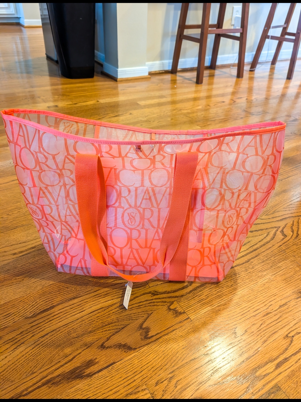 (NWT) Victoria's Secret Coral Pink Logo Tote